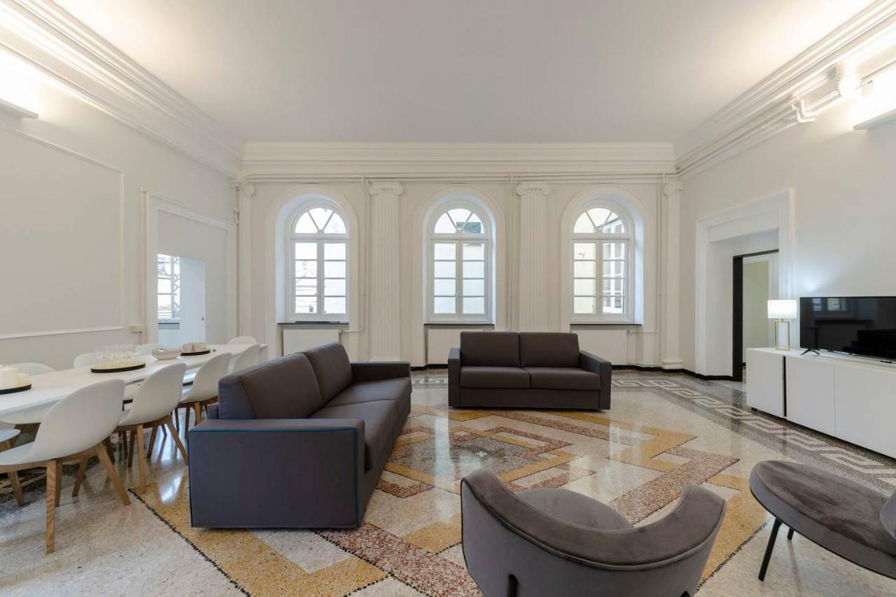 Joivy Elegant Flat For 7, In The Heart Of Genoa Apartamento Exterior foto