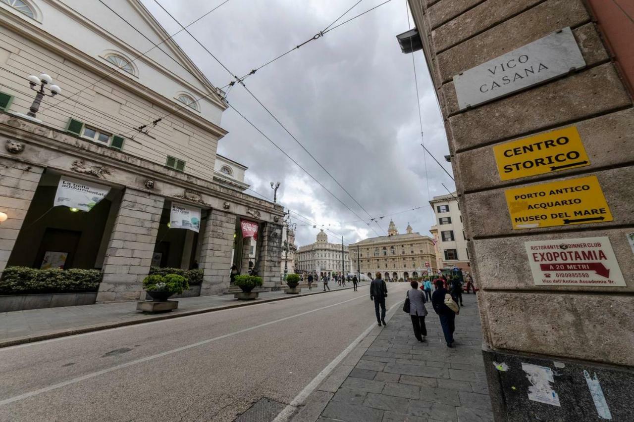 Joivy Elegant Flat For 7, In The Heart Of Genoa Apartamento Exterior foto
