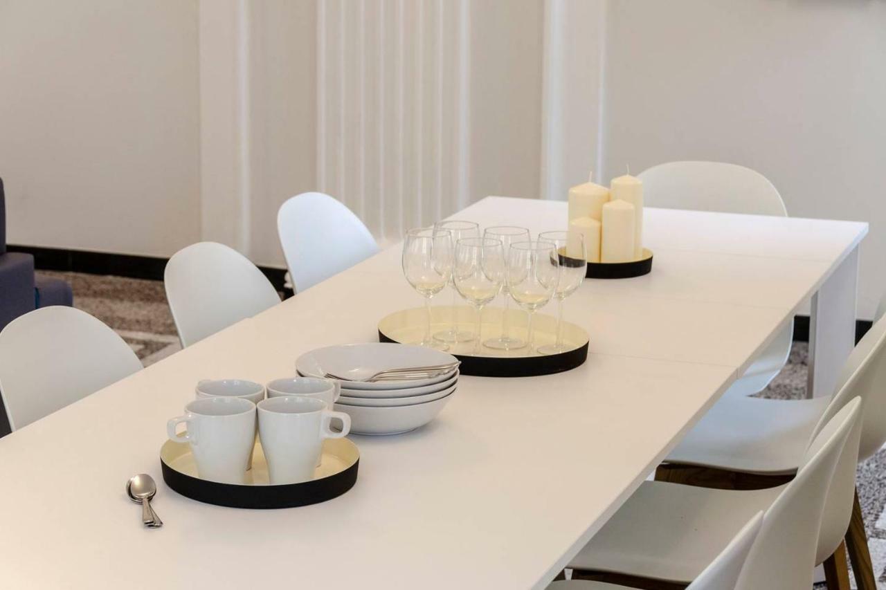 Joivy Elegant Flat For 7, In The Heart Of Genoa Apartamento Exterior foto